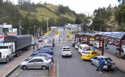 Imagen de la produccion COLOMBIA: LA NUEVA FRONTERA de Discovery en Espanol. Estreno 7 de junio @10PM E/P. (PRNewsFoto/Discovery en Espanol)