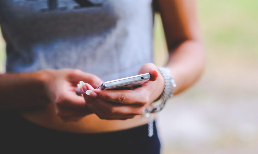 Colombia leads major LatAm economies in mobile churn