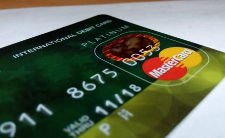 mastercard credit card courtesy itkannan4u - pixabay