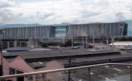 Bancolombia (photo © Loren Moss)