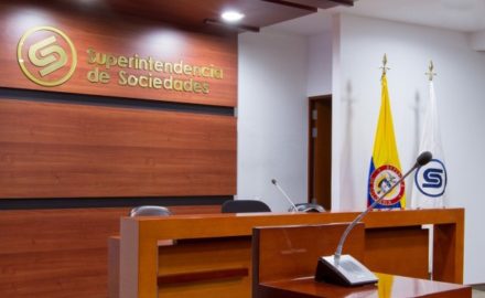 estraval supersociades