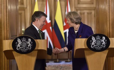 juan manuel santos u.k. visit theresa may