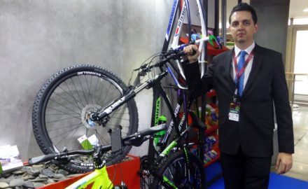 Jose Eduardo Barrera Colombia Cycling Bicycle Ciclovia Envigado Exitos Imports Antioquia Medellin Feria de las 2 Ruedas