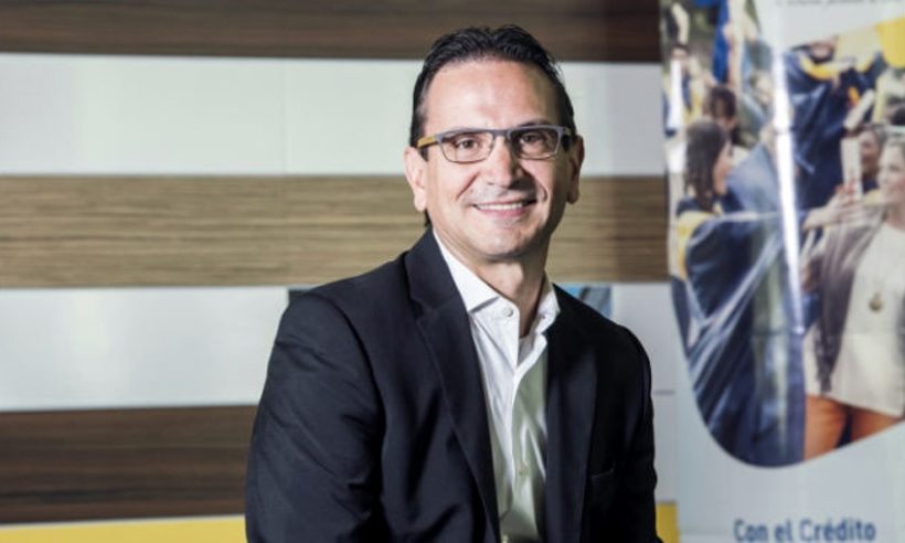 Bancolombia Juan Carlos Mora credit bank colombia financial (Photo credit: Bancolombia)