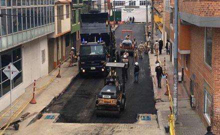 bogota sin huecos potholes colombia enrique penalosa. (Credit: Alcaldia de Bogotá)