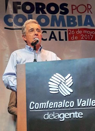 Former Colombian President Álvaro Uribe speaking at a security forum in Cali in May 2017. (Photo credit: Centro Democratico)