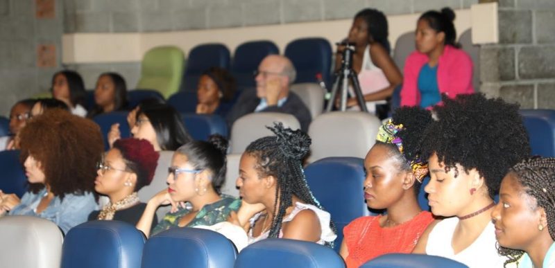 Colombian students at Medellín’s Centro Colombo-Americano English-language institute