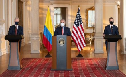 US DFC CEO Adam Boehler and US National Security Advisor Robert C. O’Brien joined Colombian President Iván Duque to announce the launch of the US-Colombia Growth Initiative. Photo credit: DFC