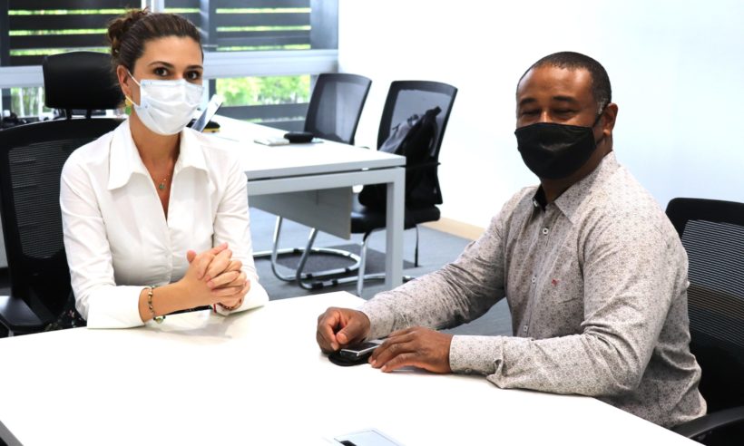 Eleonora Betancur (l) & Loren Moss. Photo credit: Liliana Padierna