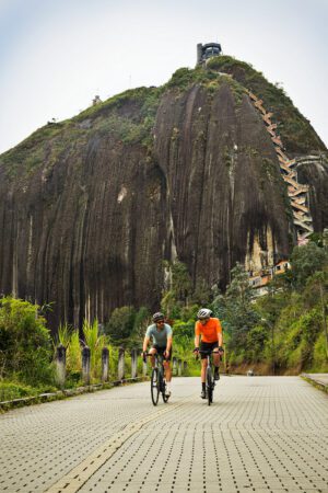 Cyclists at El Peñón de Guatapé, about 2 hours outside Medellín (courtesy ProColombia)
