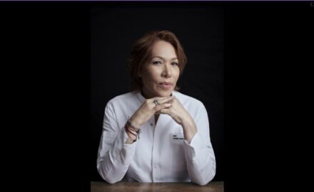 The World’s 50 Best Restaurants today reveals Leonor Espinosa of Leo, Bogotá, as the 2022 winner of The World’s Best Female Chef Award, sponsored by Nude Glass