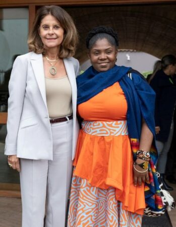 Outgoing Vice President Marta Lucía Ramírez (left) also met with Vice President Elect Francia Marquez. (Photo: Twitter)