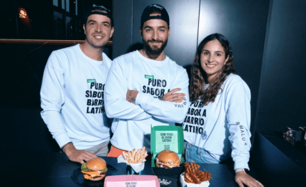 Juan Guillermo Azuero (left), Juan Luis Londoño (Maluma), Daniela Izquierdo (courtesy Foodology)