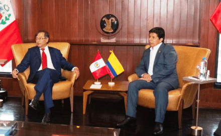 Colombia’s President Gustavo Petro (left) has expressed an ideological affinity for disgraced Peruvian President Pedro Castillo (right).