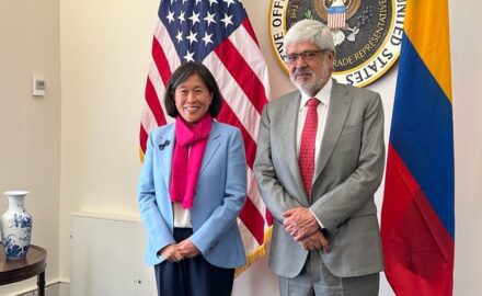 Colombian Commerce Minister German Umaña Mendoza meets with U.S. Trade Representative Katherine Tai in Washington. (Photo: MinCIT)
