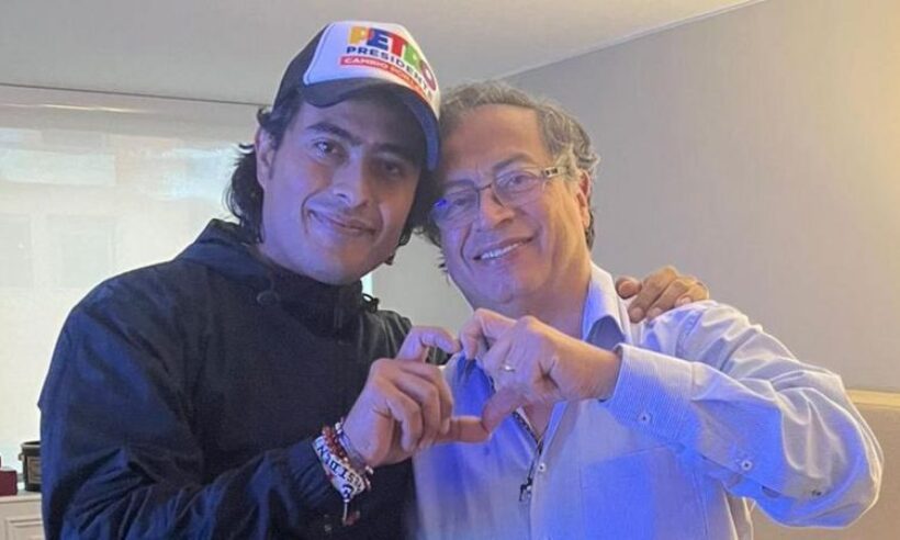 President Gustavo Petro posing for a photo with his son Nicolás Petro
