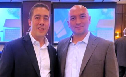 Quimbaya Gold's manager in Colombia, Ernesto Cardenas, is pictured with the director of the Small Mining Chamber of Colombia, David Gonzalez. Photo credit: Facebook - Quimbaya Gold.