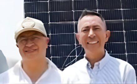 Colombian President Gustavo Petro (l) with campaign manager & now Ecopetrol CEO Ricardo Roa (photo: ANH)