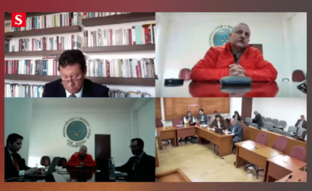 Live trial, Thursday, April 3, 2025, former 'ex-para' commander Pablo Hernán Sierra (top right) testified in the trial against Alvaro Uribe