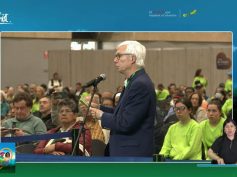 Former Senator Jorge Robledo admonishes the Ecopetrol board of directors at the March 2026 shareholders' meeting.