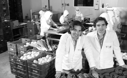 Vive Agro founding brothers Pablo Arbelaez (left), and Juan Felipe Arbelaez (right)