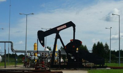 Oil Pump Courtesy Kobiecanka - Pixabay