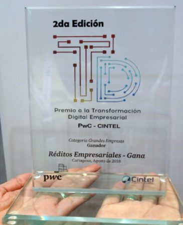 Réditos Empresariales took home the Digital Transformation Award at Andicom 2018 in the large company category. (Photo credit: Grupo Réditos)