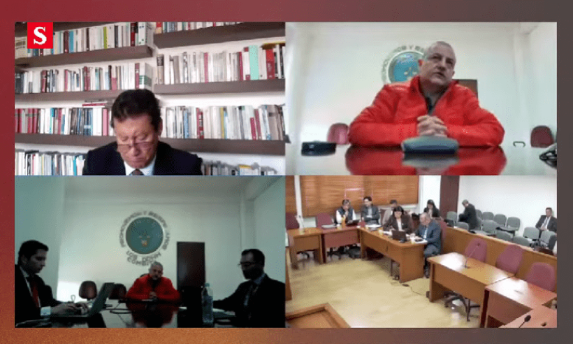 Live trial, Thursday, April 3, 2025, former 'ex-para' commander Pablo Hernán Sierra (top right) testified in the trial against Alvaro Uribe
