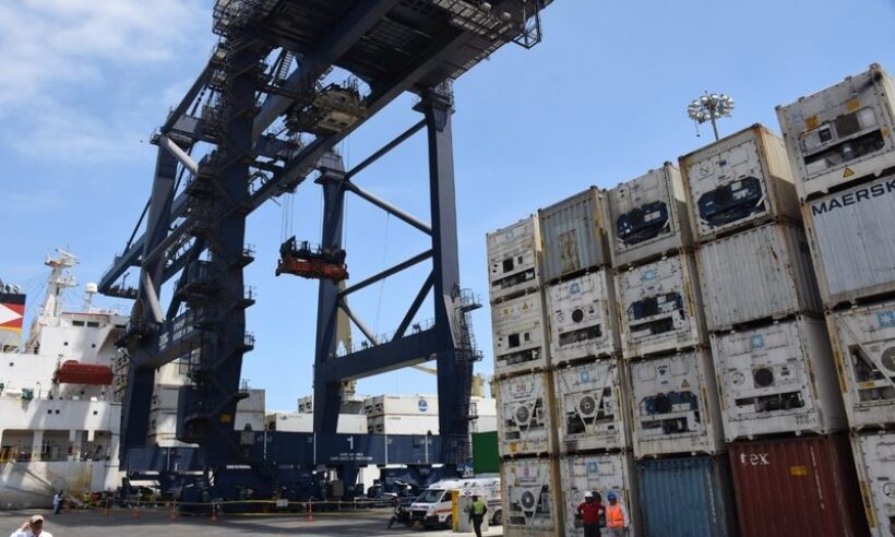 Non-Mining exports from Colombia.