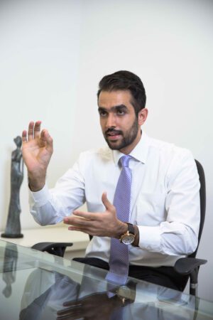 Dr. Tomás Feria Romero.