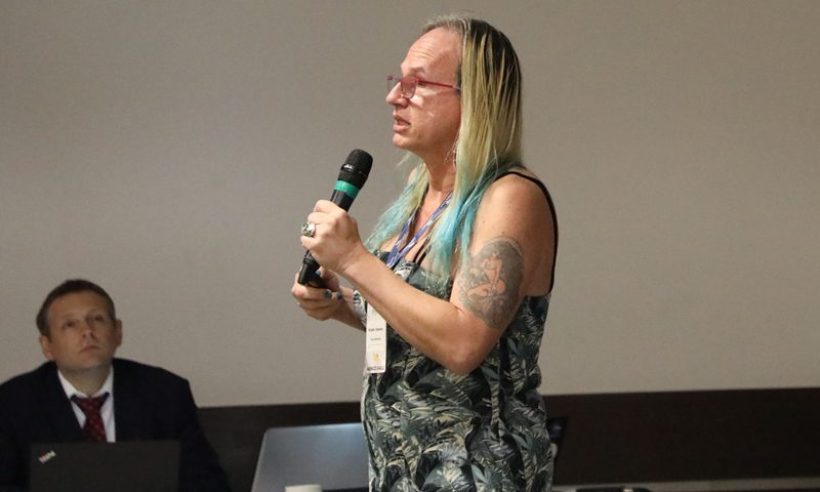 Brigitte Baptiste speaking at the Colombia Gold Summit (photo: Loren Moss)