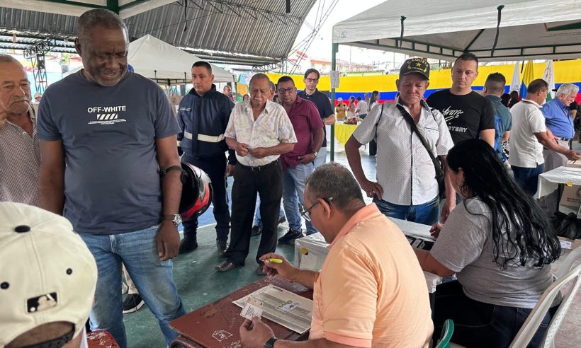 Polling station during Colombia’s congressional elections. Photo courtesy of the Registraduría Nacional del Estado Civil.