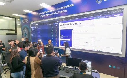 Cibernetic command center, courtesy MinTIC Colombia