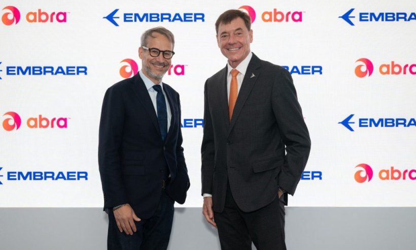 Adrian Neuhauser (l) of Abra Group and Arjan Meijer of Embraer.